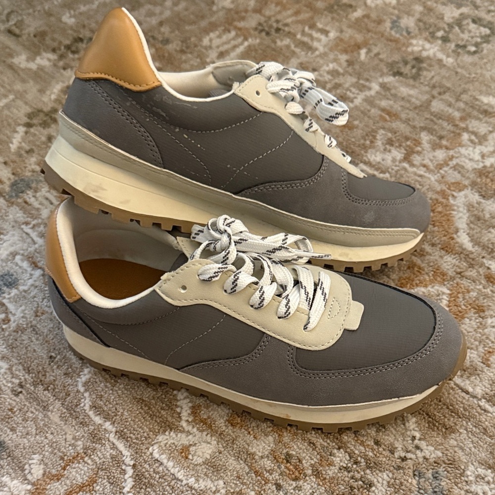 Gray and Tan Women’s Sneakers